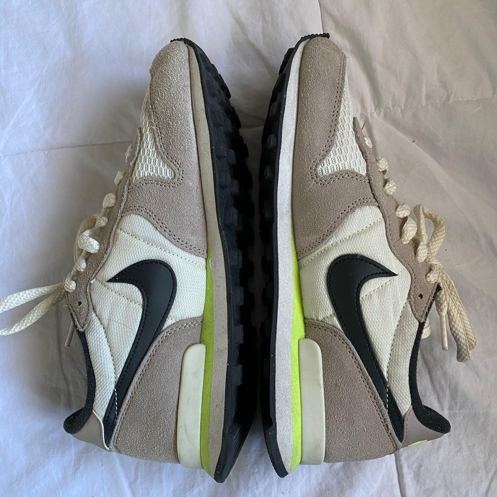 Nike x J. Crew Shoes-Size 6